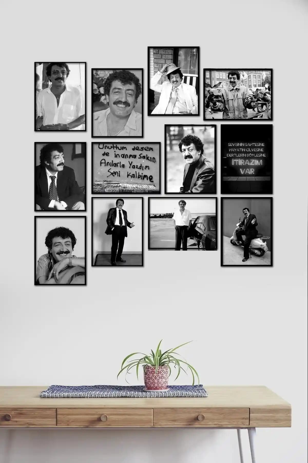 Takivis Müslüm Gürses 12 Parça MDF Tablo ile Modern ve Şık Duvar Dekorasyonu