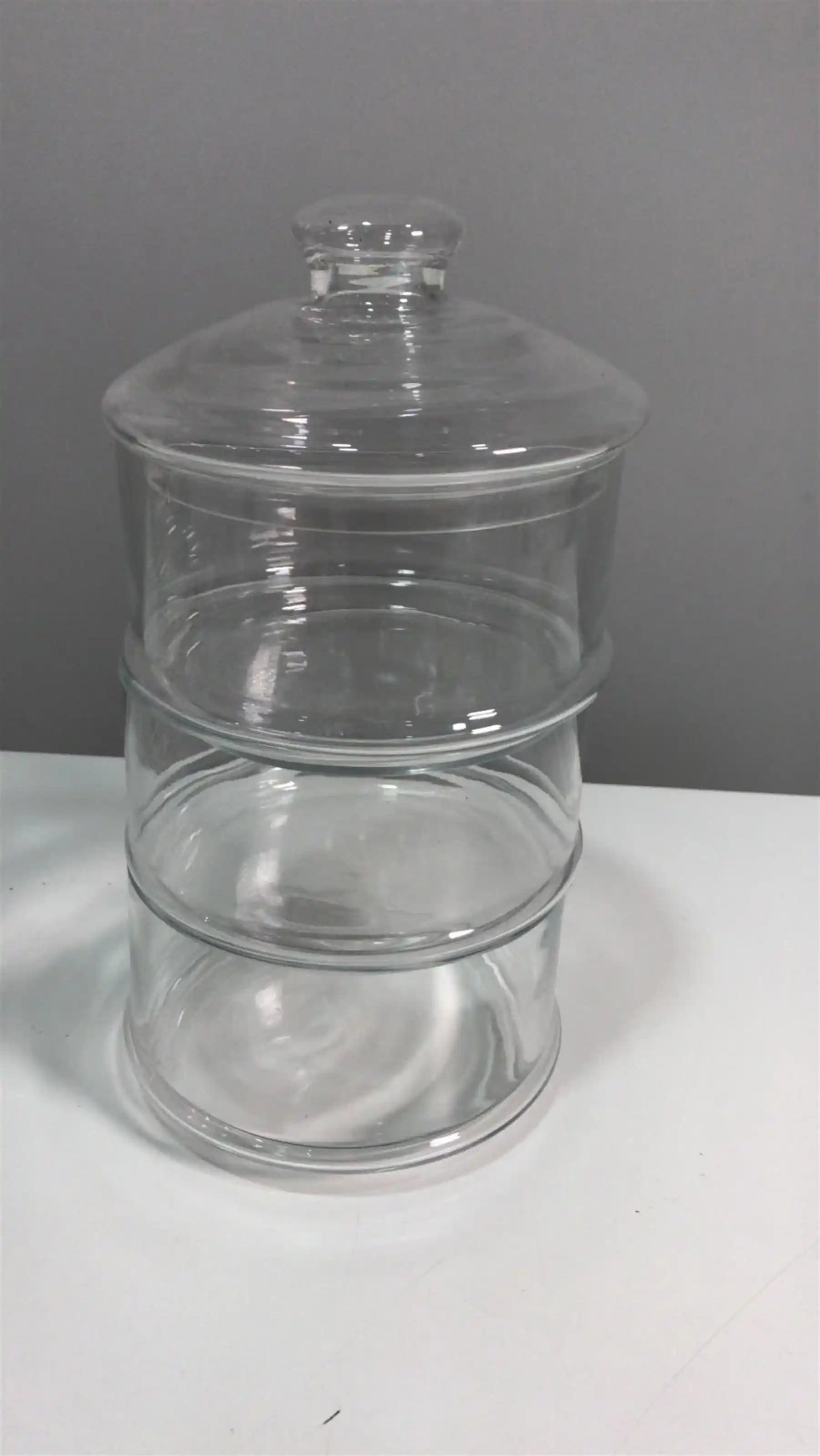 3 Katlı Cam Kurabiyelik ile Evinize Şıklık ve Fonksiyonellik Katın