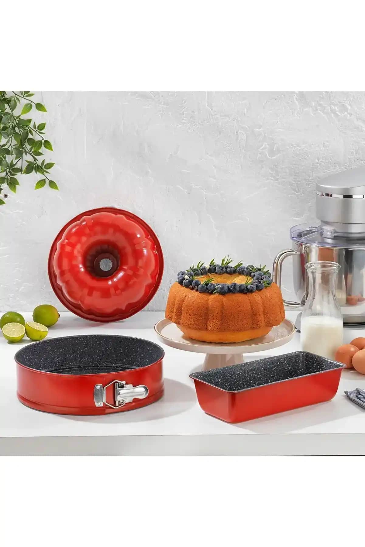 3’lü Kek Kalıbı ile Mutfakta Yaratıcı ve Pratik Sunumlar Yapın