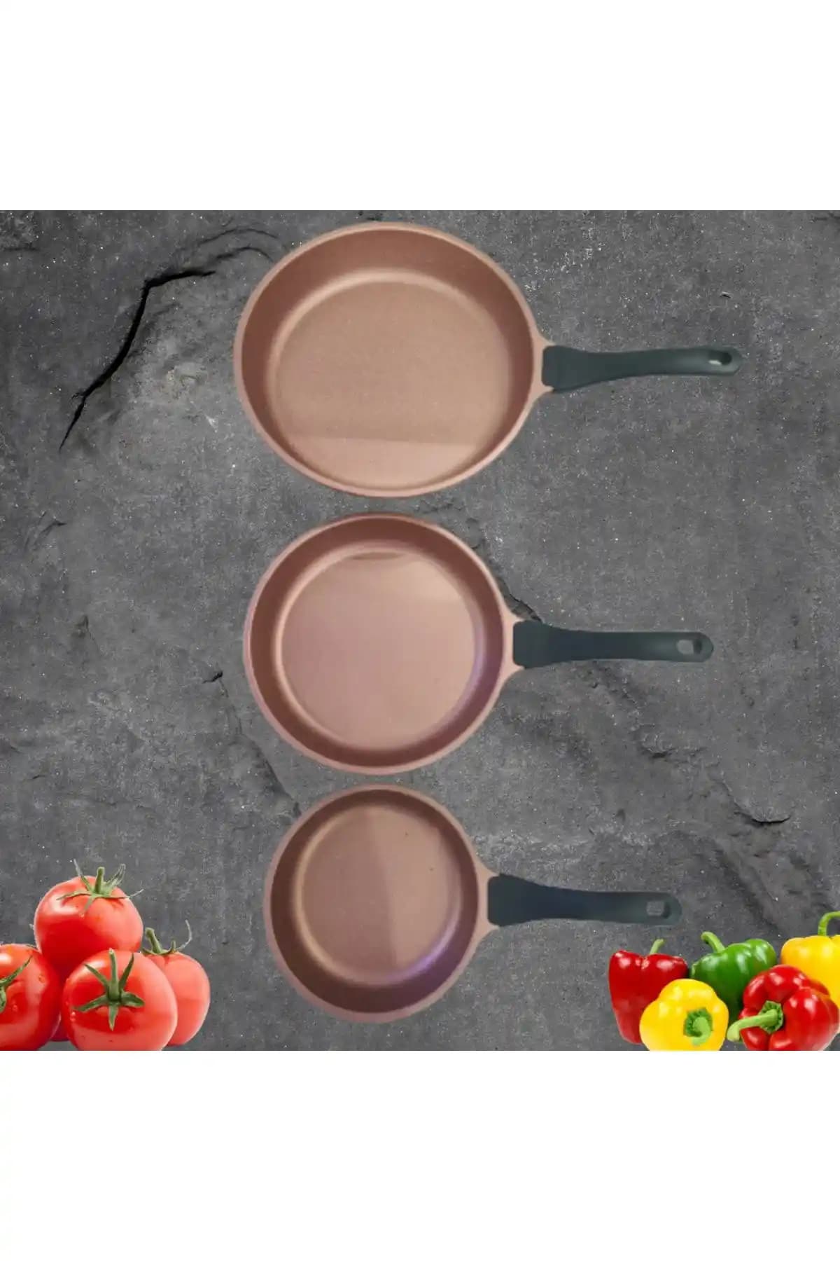 3’lü tava setleri ile mutfakta fonksiyonellik ve şıklık sağlama yolları