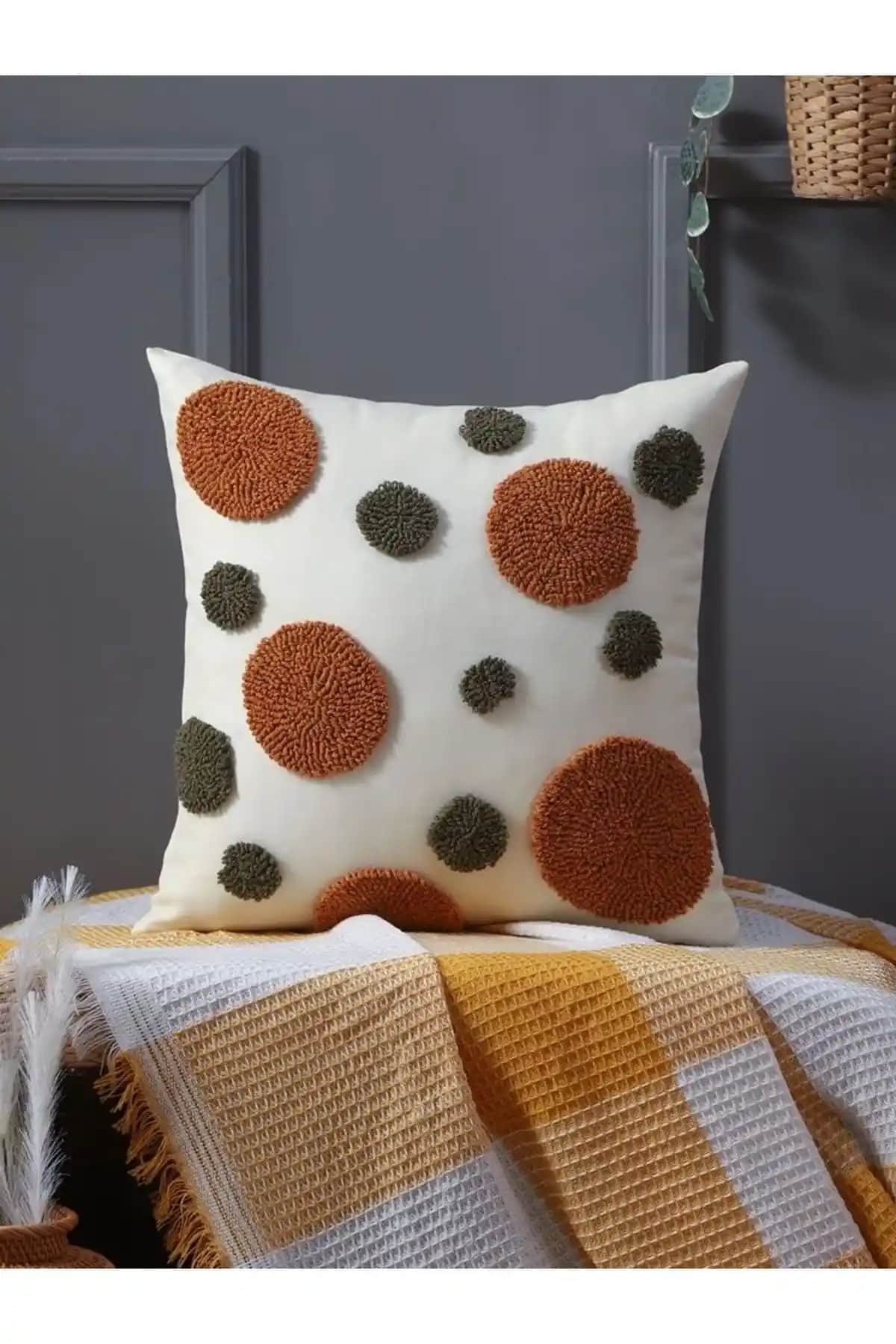 40x40 Kırlent Kılıfı Dekorasyonda Şıklık ve Konforun Anahtarı