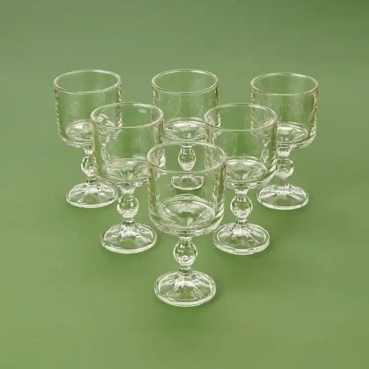 6'lı Ayaklı Tatlı Kaseleri ile Dekorasyonunuza Şıklık ve Fonksiyonellik Katın