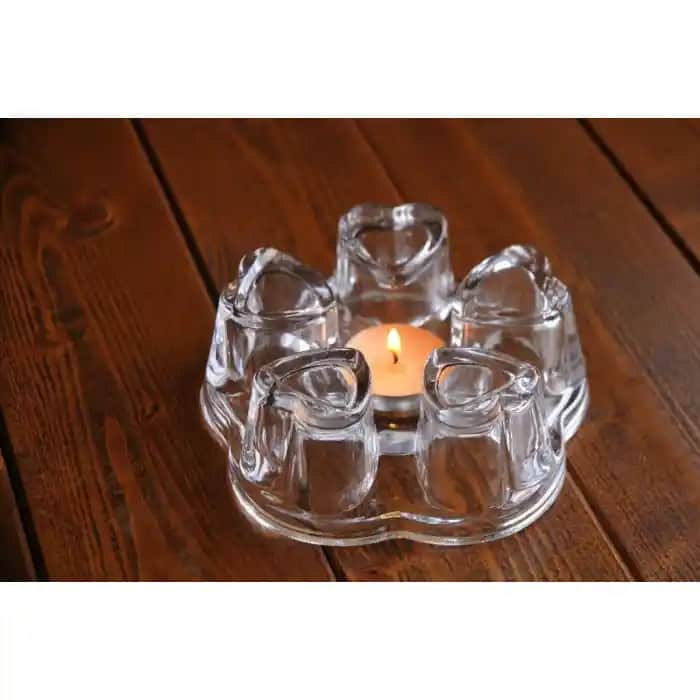 Altı Mumlu Cam Demlikler: Dekorasyon ve Mobilya Tasarımında Zarif Çözümler