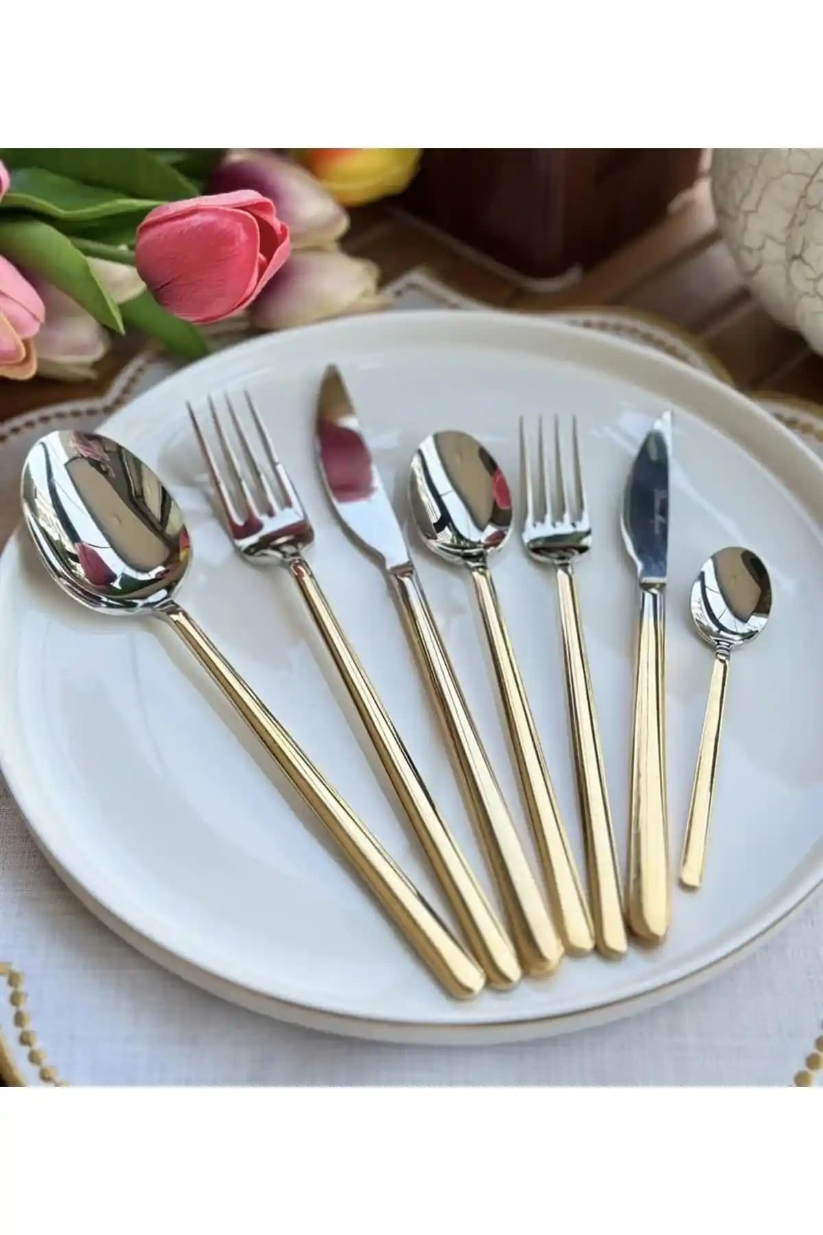 Altın Kaşık Dekorasyon ve Mobilyada Lüksü Yansıtan Zarif Detaylar