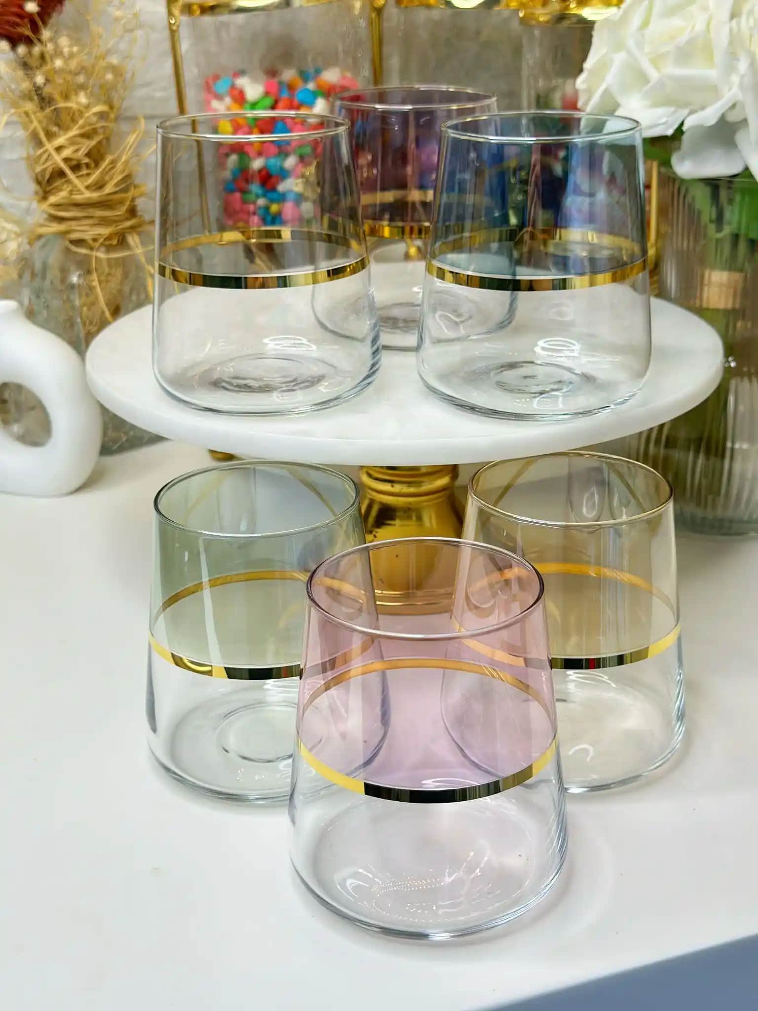 Altın Su Bardağı Dekorasyon ve Kullanım Alanları Hakkında Detaylı Bilgi