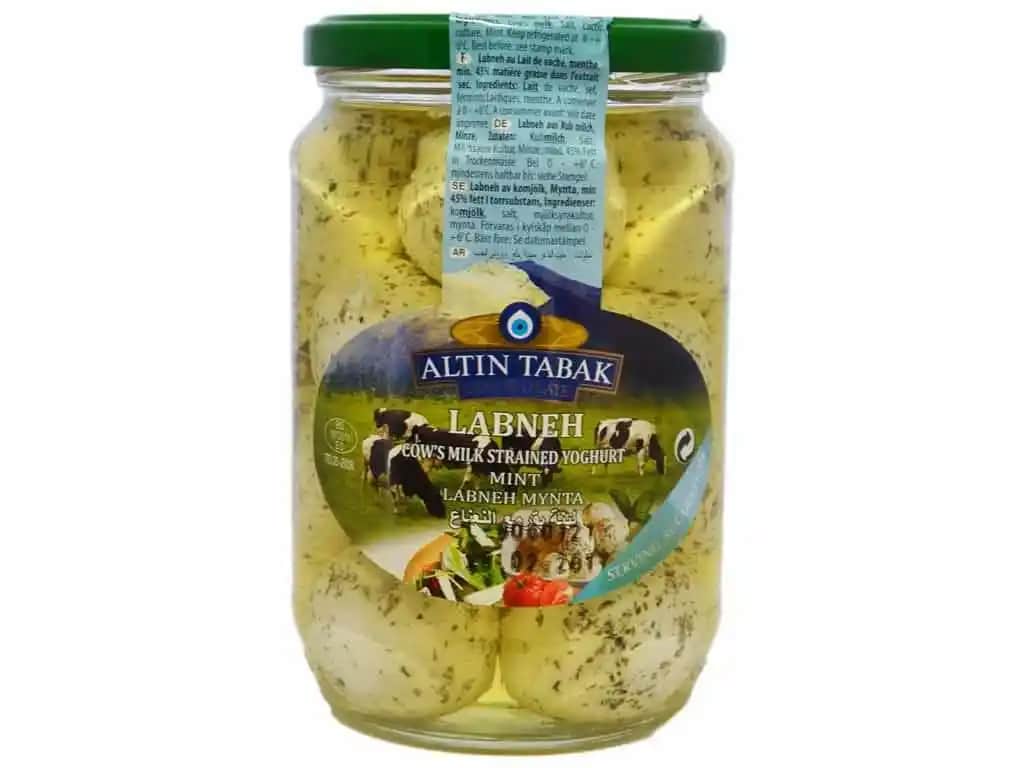 Altın Tabaklar ve Dekorasyonda Lüks Dokunuşlar: Şık ve Zarif Mekânlar Yaratmak