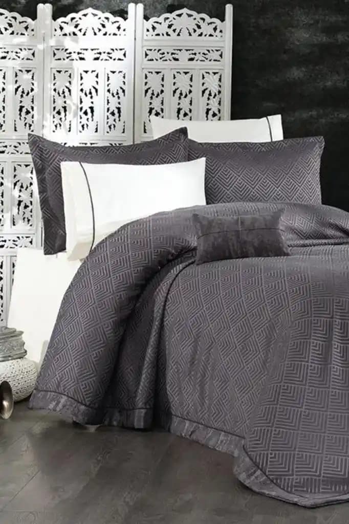 Antrasit Pike ile Modern ve Şık Dekorasyonlar İçin Pratik Rehberlik