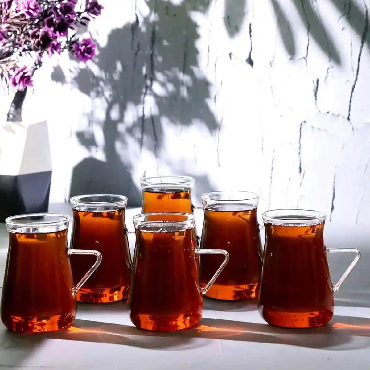 Arow Borosilikat Çay Bardağı: Şık ve Dayanıklı Modern Dekorasyon Ürünü