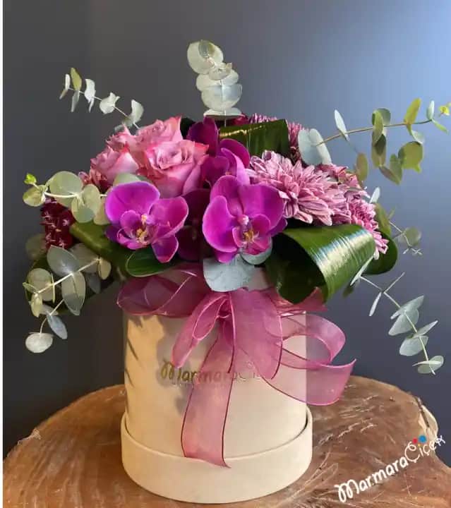 Asil Çiçekler ile Mekânlara Zarafet Katmanın Yolları ve Dekorasyon İpuçları