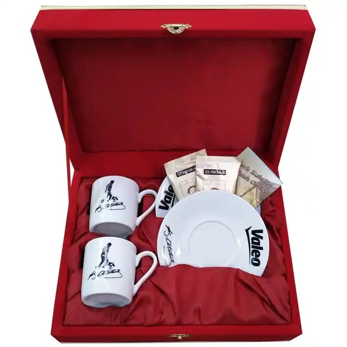 Atatürk Fincanı Dekoratif ve Koleksiyon Amaçlı Kullanım İçin Uygun Seçenekler