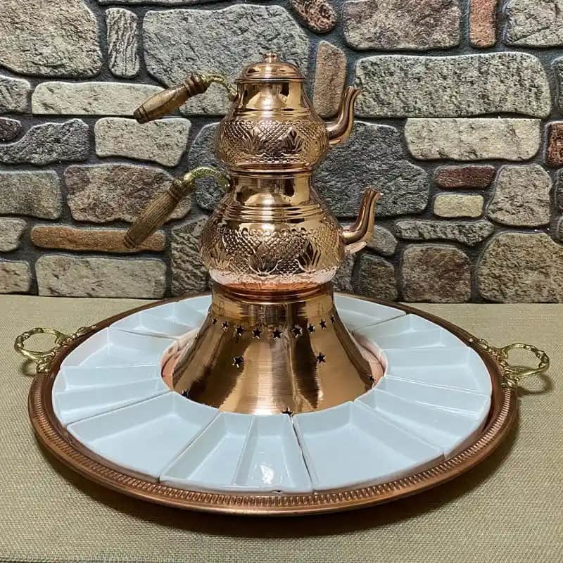 Bakır Kahvaltı Setleri: Geleneksel ve Modern Tasarımlarla Şıklık ve İşlevsellik