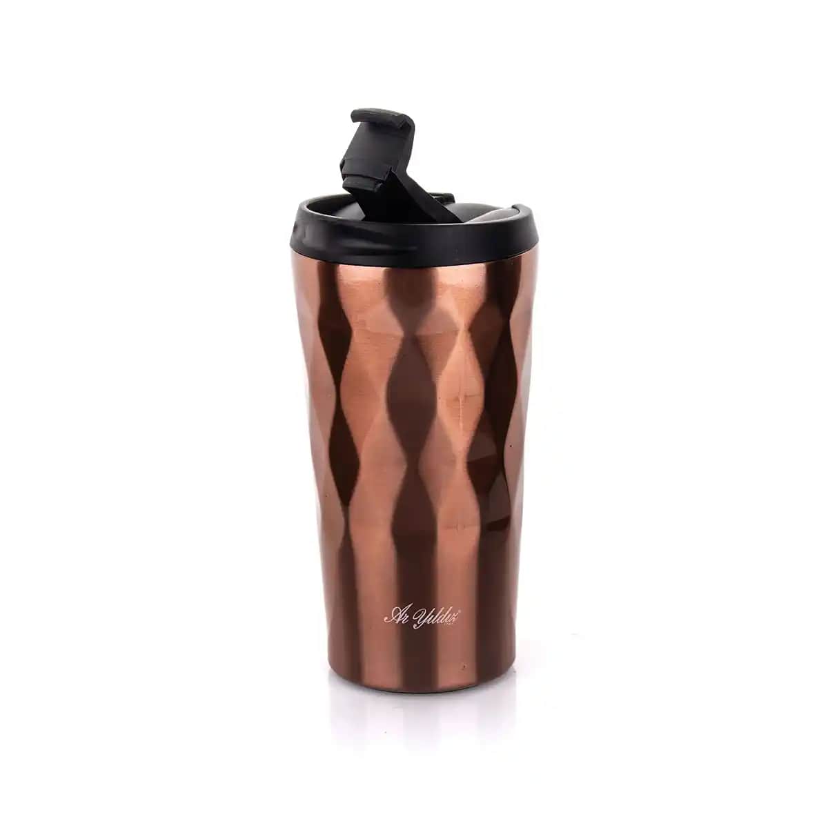 Bakır Termos ve Dekorasyonda Estetik ile Fonksiyonelliğin Buluşması