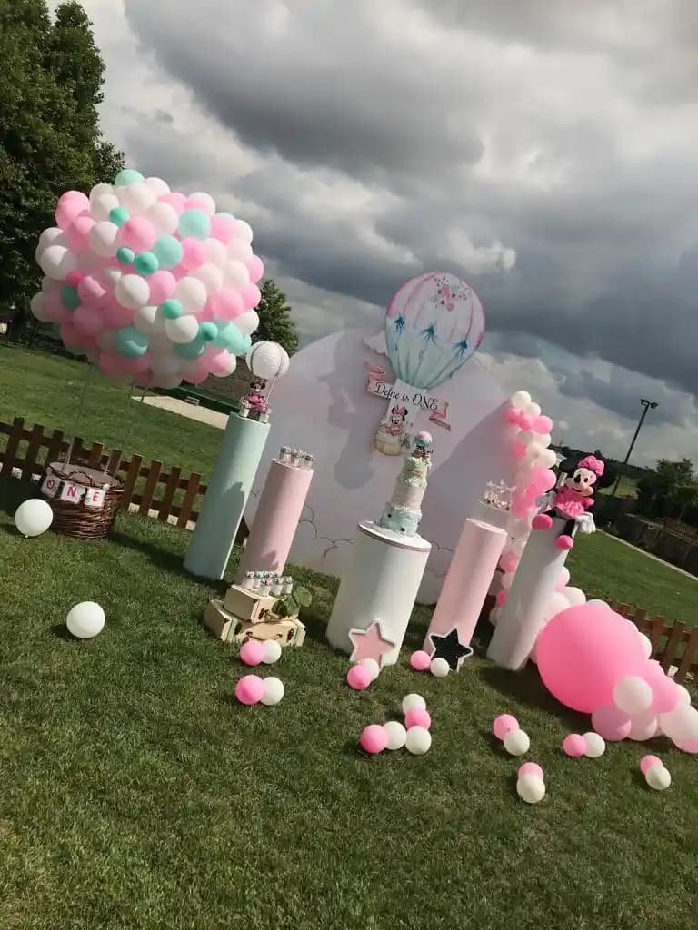 Balon Sepetleri ile Dekorasyonda Yaratıcı ve Şık Dokunuşlar Yapmanın Yolları