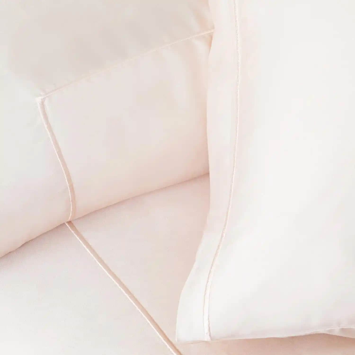 Bambu Nevresim: Doğal Şıklık ve Fonksiyonellik ile Yatak Odanızda Konfor