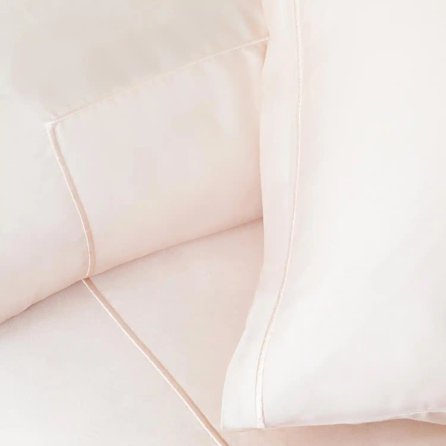 Bambu Nevresim: Doğal Şıklık ve Fonksiyonellik ile Yatak Odanızda Konfor