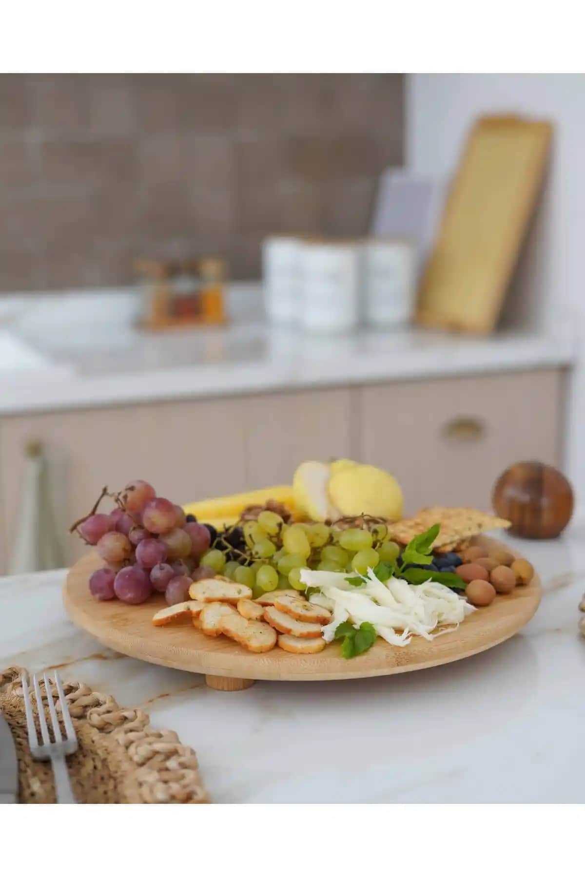 Bambu Peynir Tabağı ile Doğal ve Şık Dekorasyon Çözümleri