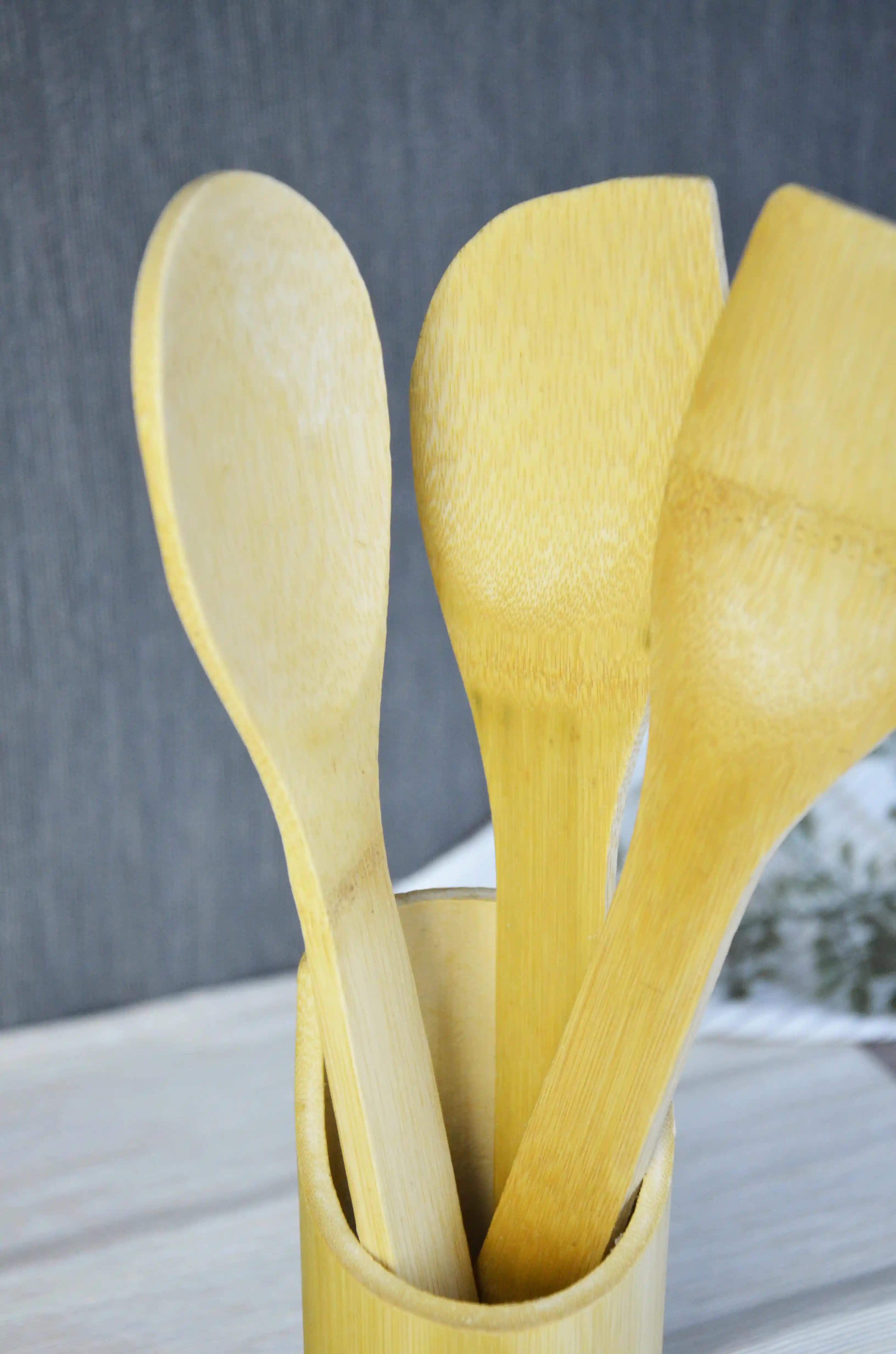 Bambü Servis Setleri ile Doğal ve Şık Dekorasyon Çözümleri