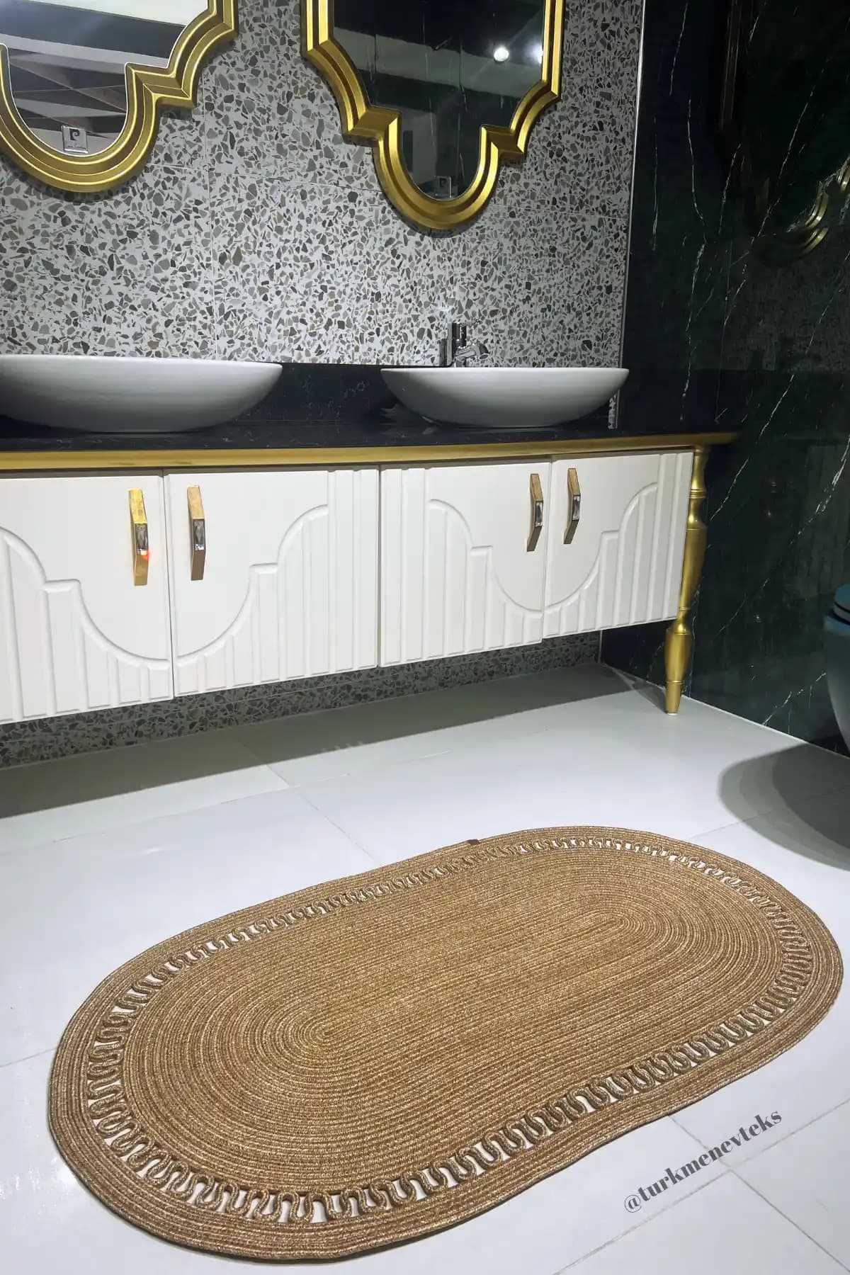 Banyo Önü Paspası Seçerken Dikkat Edilmesi Gerekenler ve Trendler