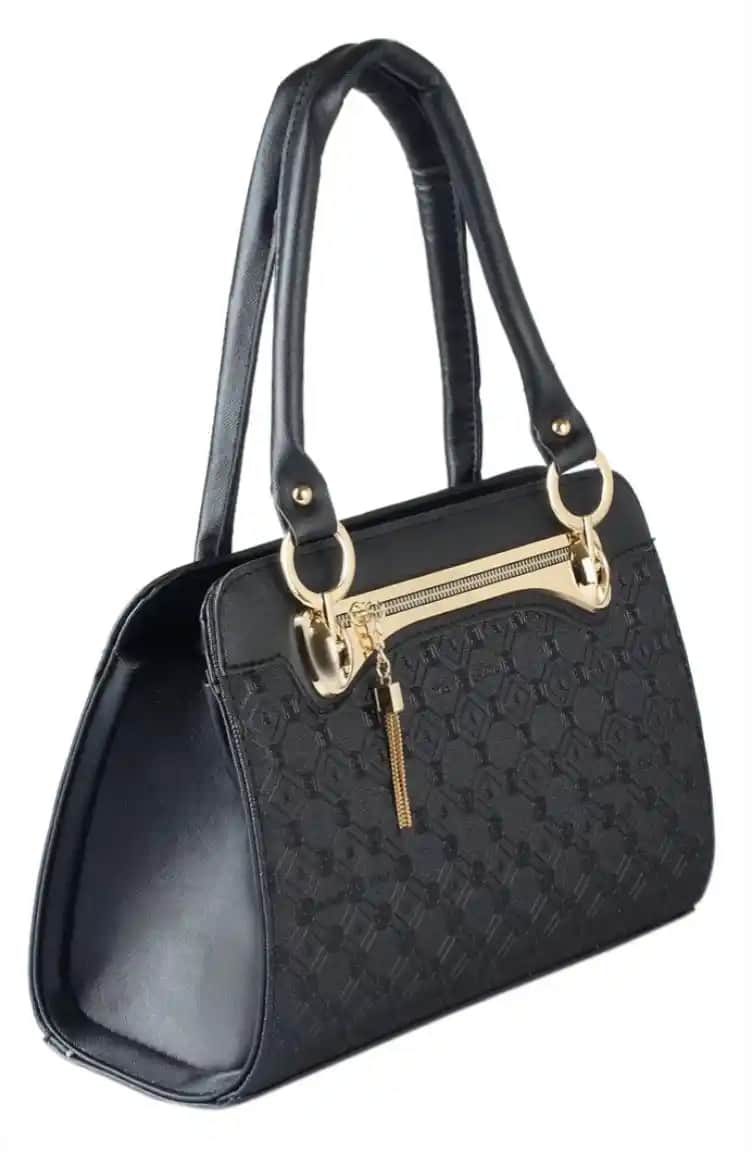 Bayan Çanta Seçiminde Dekorasyon ve Mobilyanın Rolü Kapsamlı Rehber