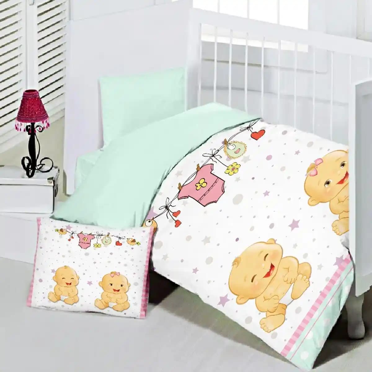 Bebek Nevresimleri Seçiminde Dikkat Edilmesi Gerekenler ve Trendler