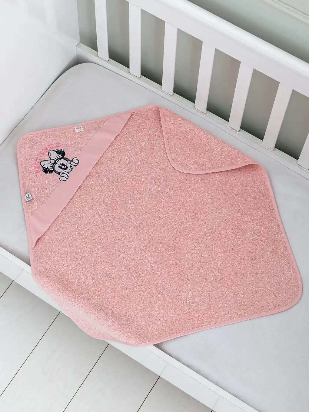 Bebek odası dekorasyonunda LCW bebek havlusu ile şıklık ve fonksiyonellik sağlama