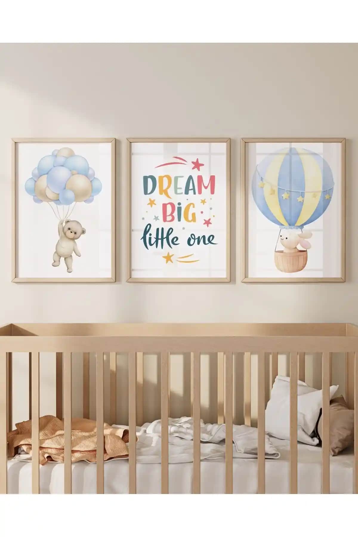 Bebek Odası Dekorasyonunda Poster Kullanımı ve Yaratıcı Fikirler