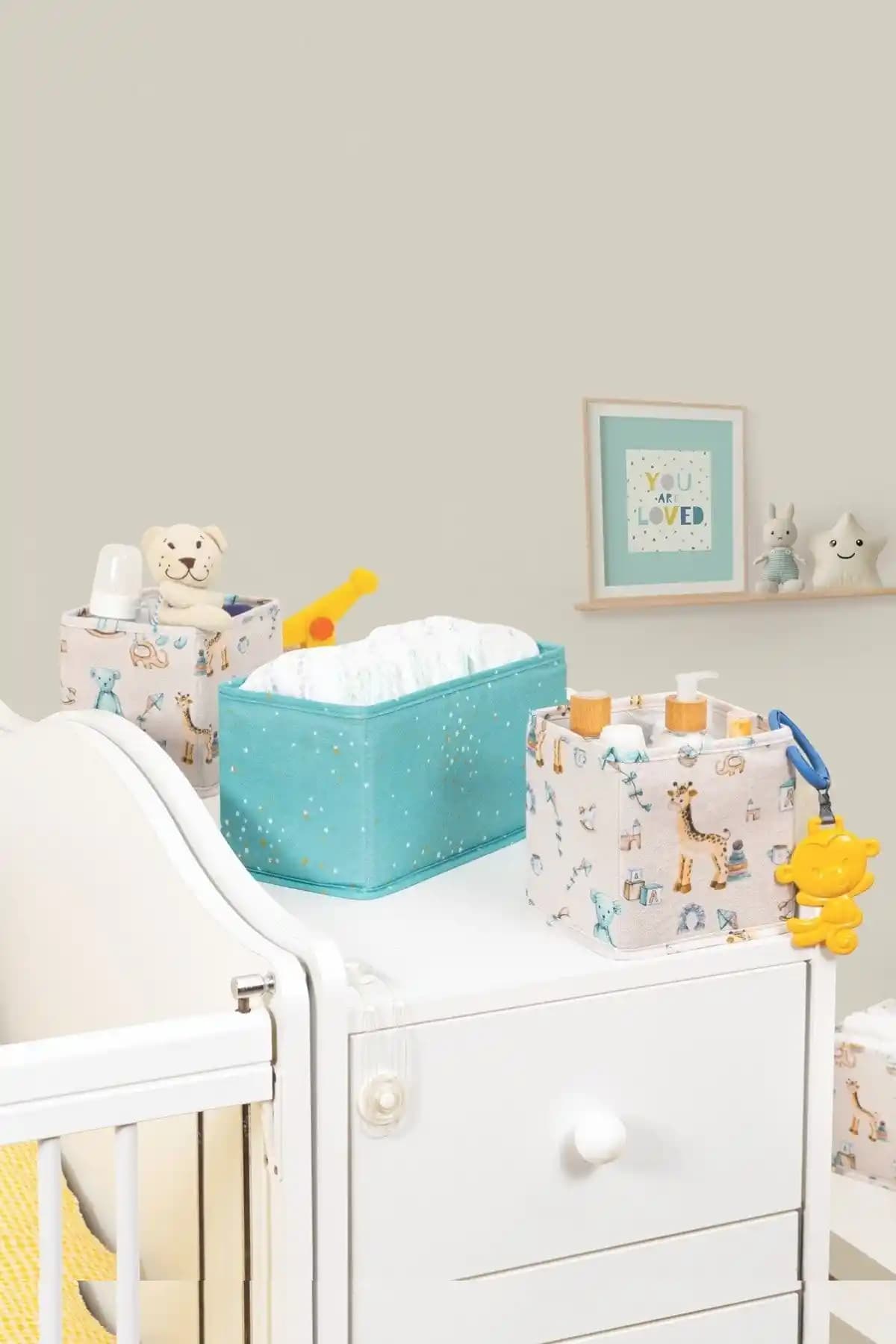 Bebek Odası Düzenleyicileri: Güvenli ve Şık Çözüm Seçenekleri