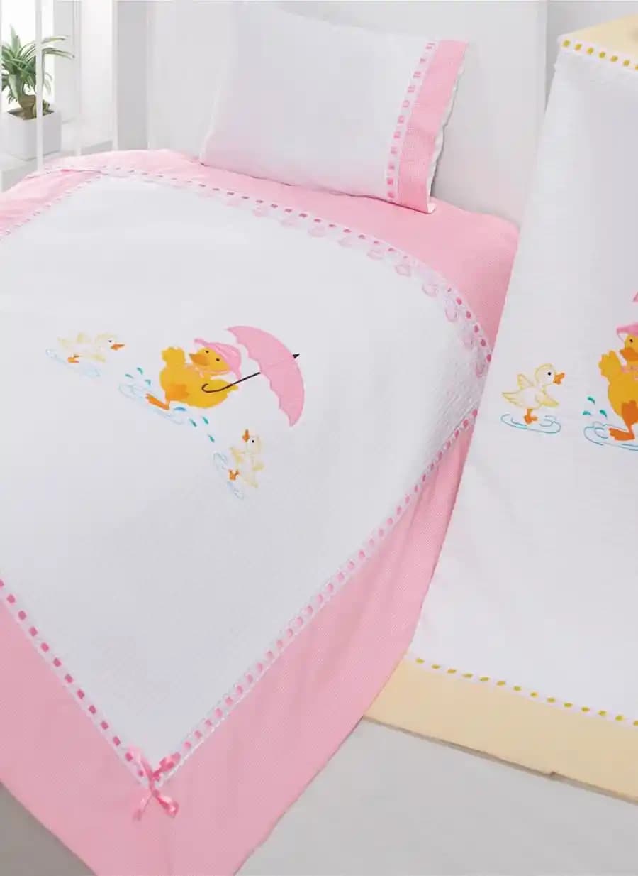 Bebek Pike Seçimi ve Dekorasyonda Renk ve Konfor Uyumu Sağlama Rehberi