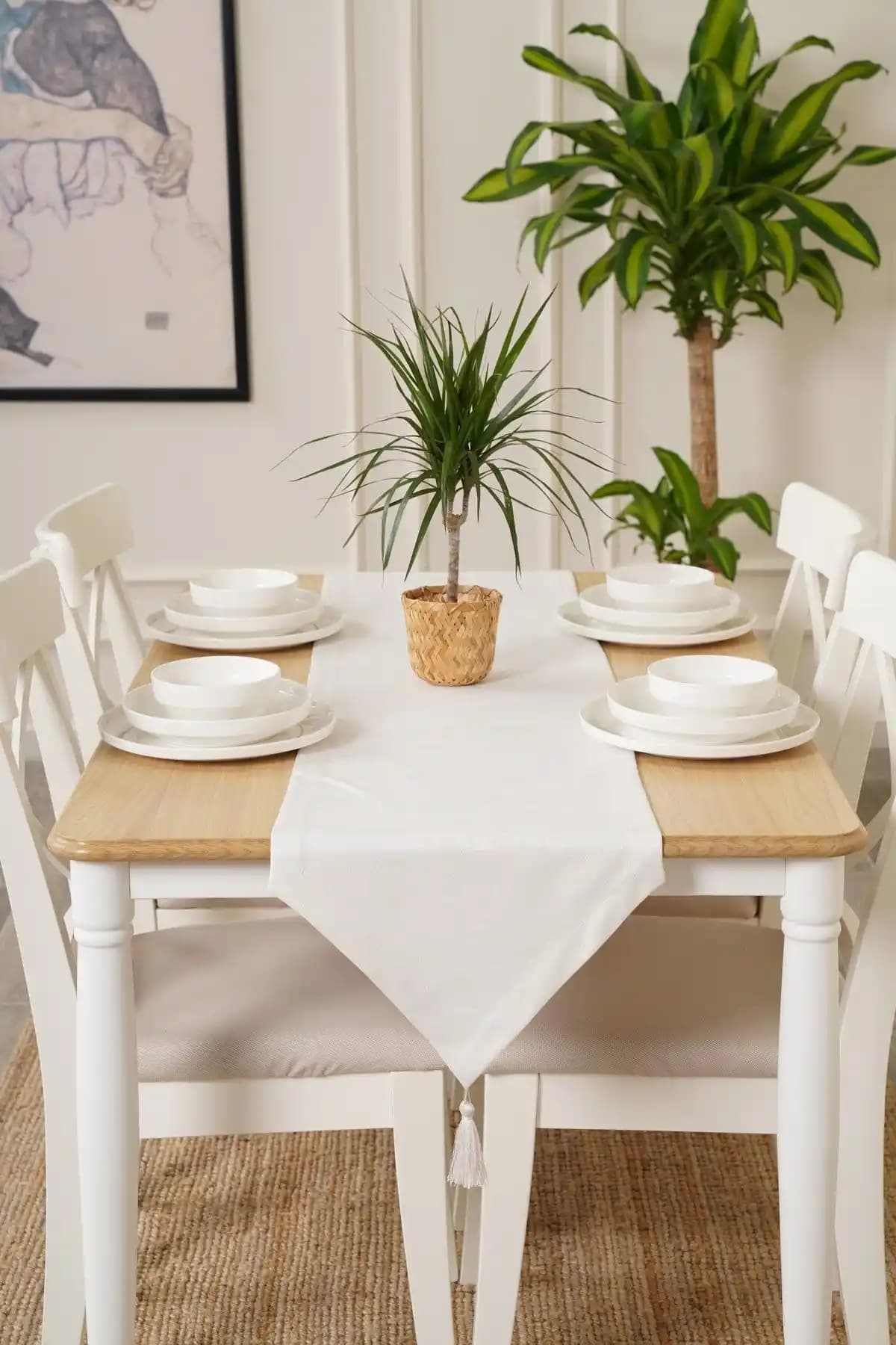 Beyaz Runner ile Dekorasyonda Zarafet ve İşlevsellik Sağlayan Pratik Çözümler