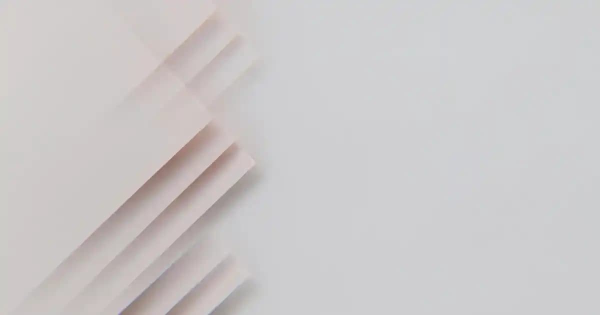 Beyaz Salıncaklar ile Dekorasyonunuza Şıklık ve Fonksiyonellik Katın