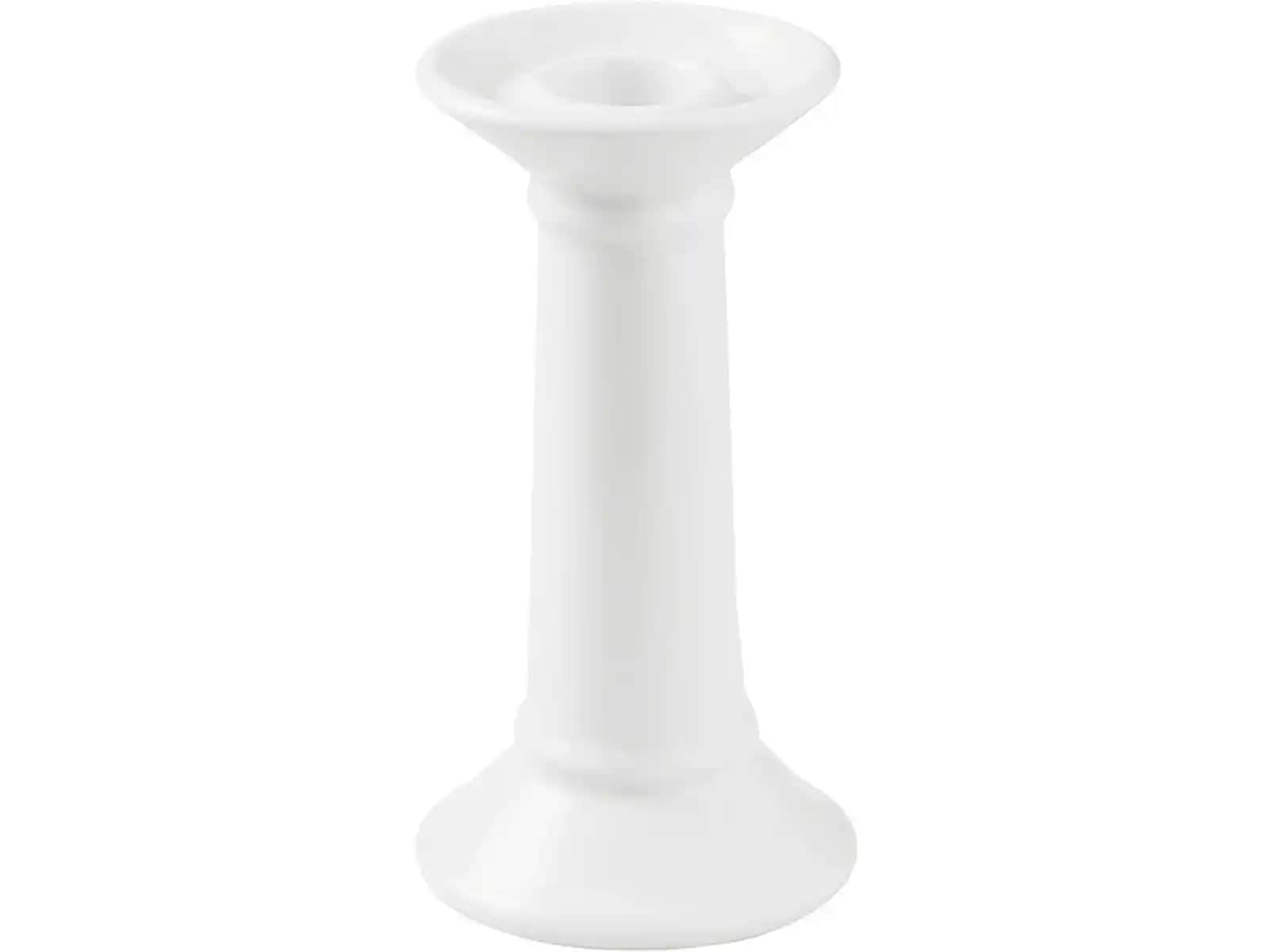 Beyaz Şamdan ile Dekorasyonda Zarafeti Yansıtan Şık ve Çok Yönlü Detaylar