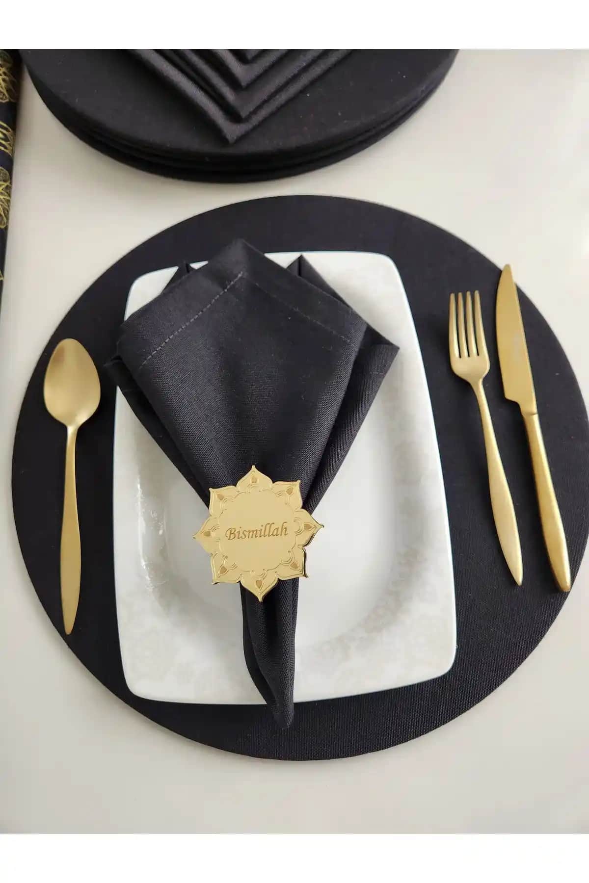 Bismillah Yazılı Peçete Halkası Dekorasyon ve Manevi Anlam Katmanın Şık Yolu