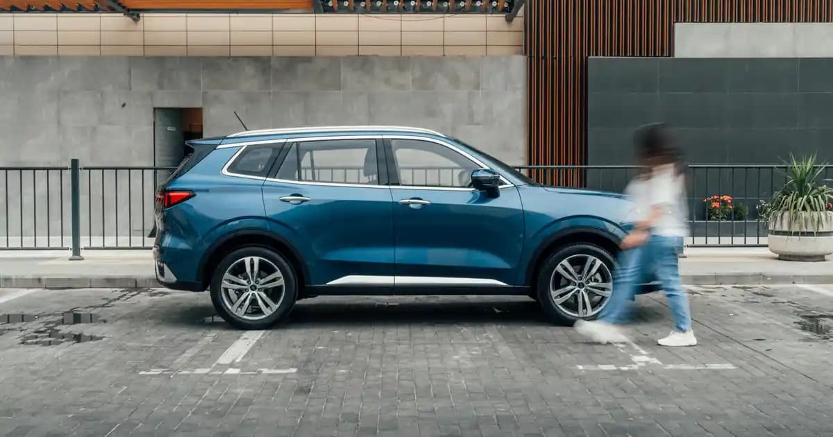 Büyük Boy Kırlent Kılıfı Seçenekleri ve Dekorasyonda Kullanım İpuçları