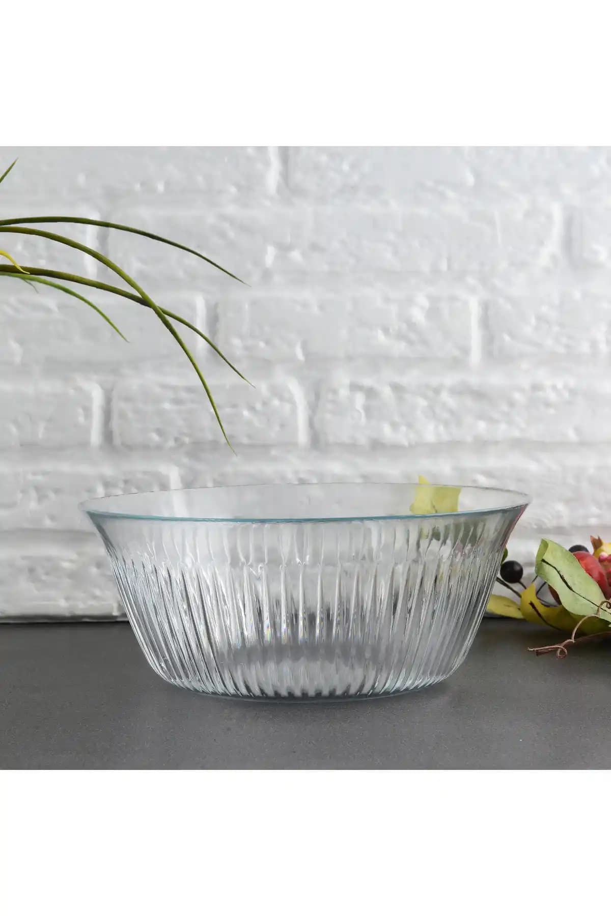 Büyük Cam Kase Modelleri ile Şıklık ve Fonksiyonellik Bir Arada Sunulur