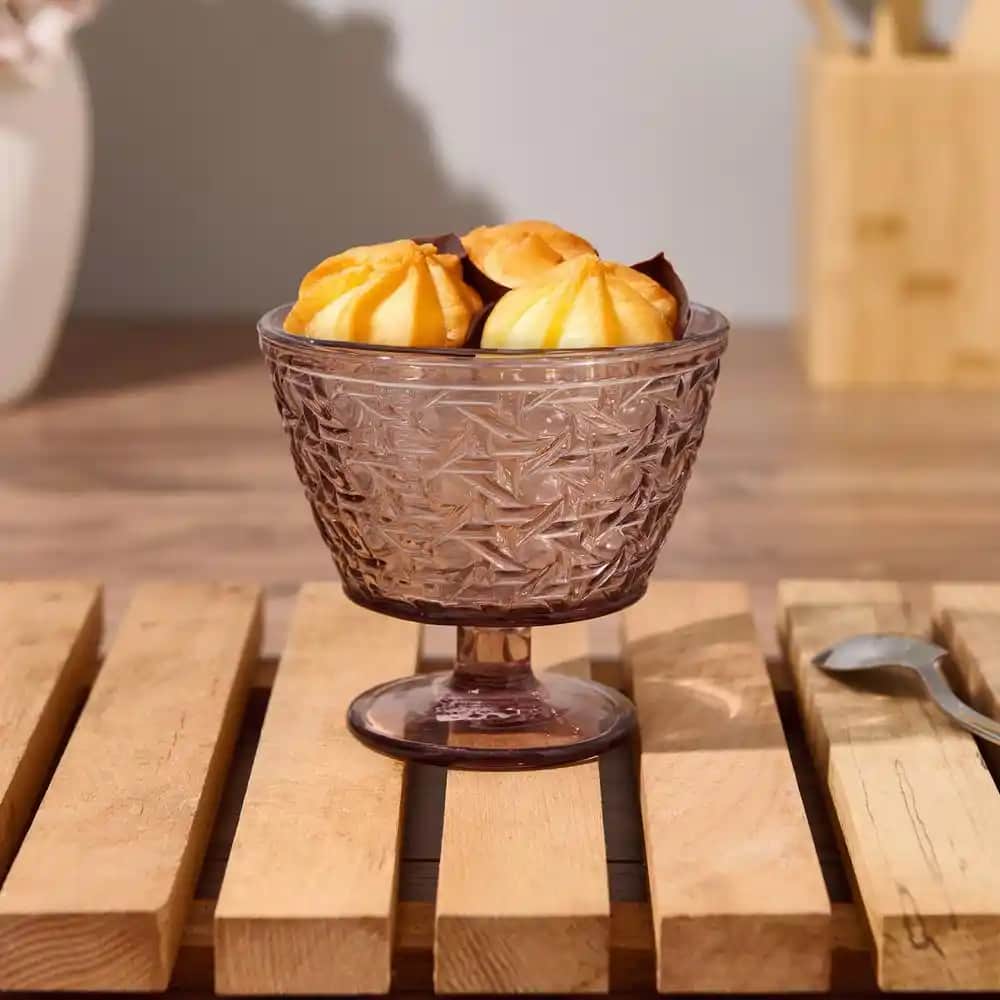 Cam Ayaklı Kase Modelleri ve Dekoratif Kullanım Alanları Hakkında Detaylı Bilgi