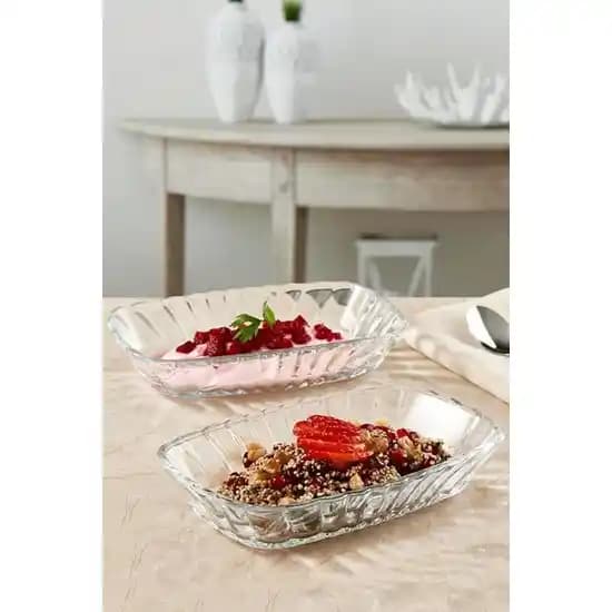 Cam Meze Tabağı: Dekorasyon ve Mobilyada Zarafetin Modern Simgesi