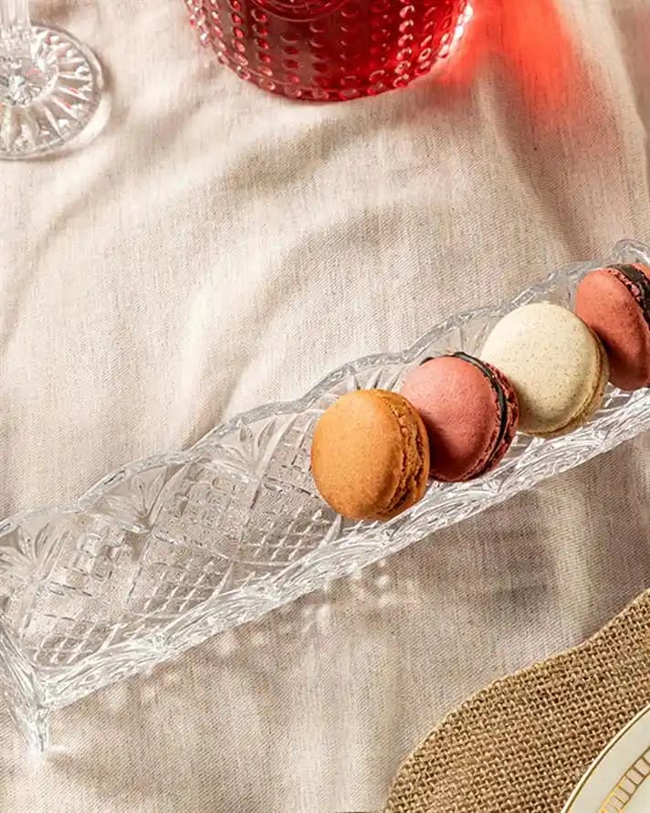 Cam Sunum Tabağı ile Dekorasyonda Zarafet ve Çok Yönlü Kullanım İmkanları