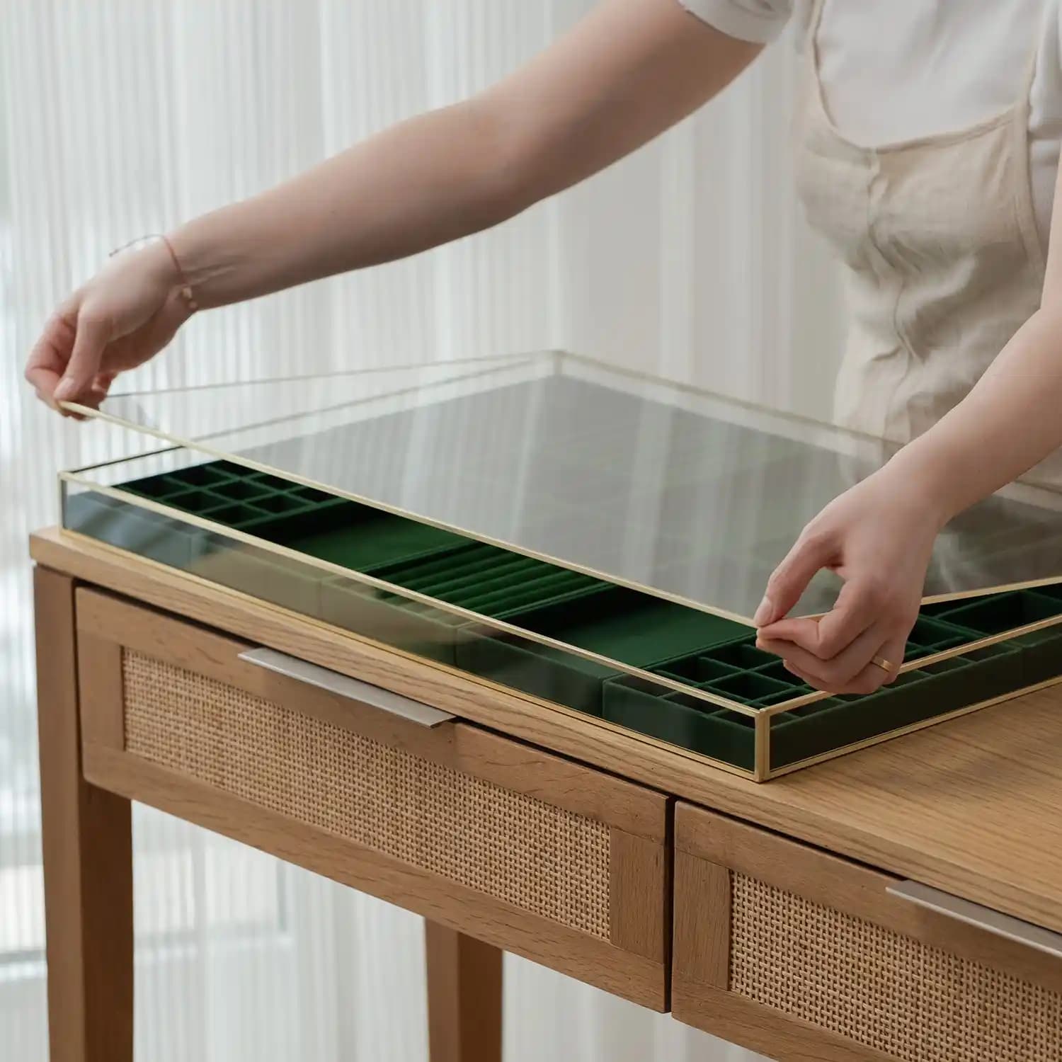 Cam Takı Kullanımıyla Dekorasyonda Estetik ve İşlevselliğin Birleşimi