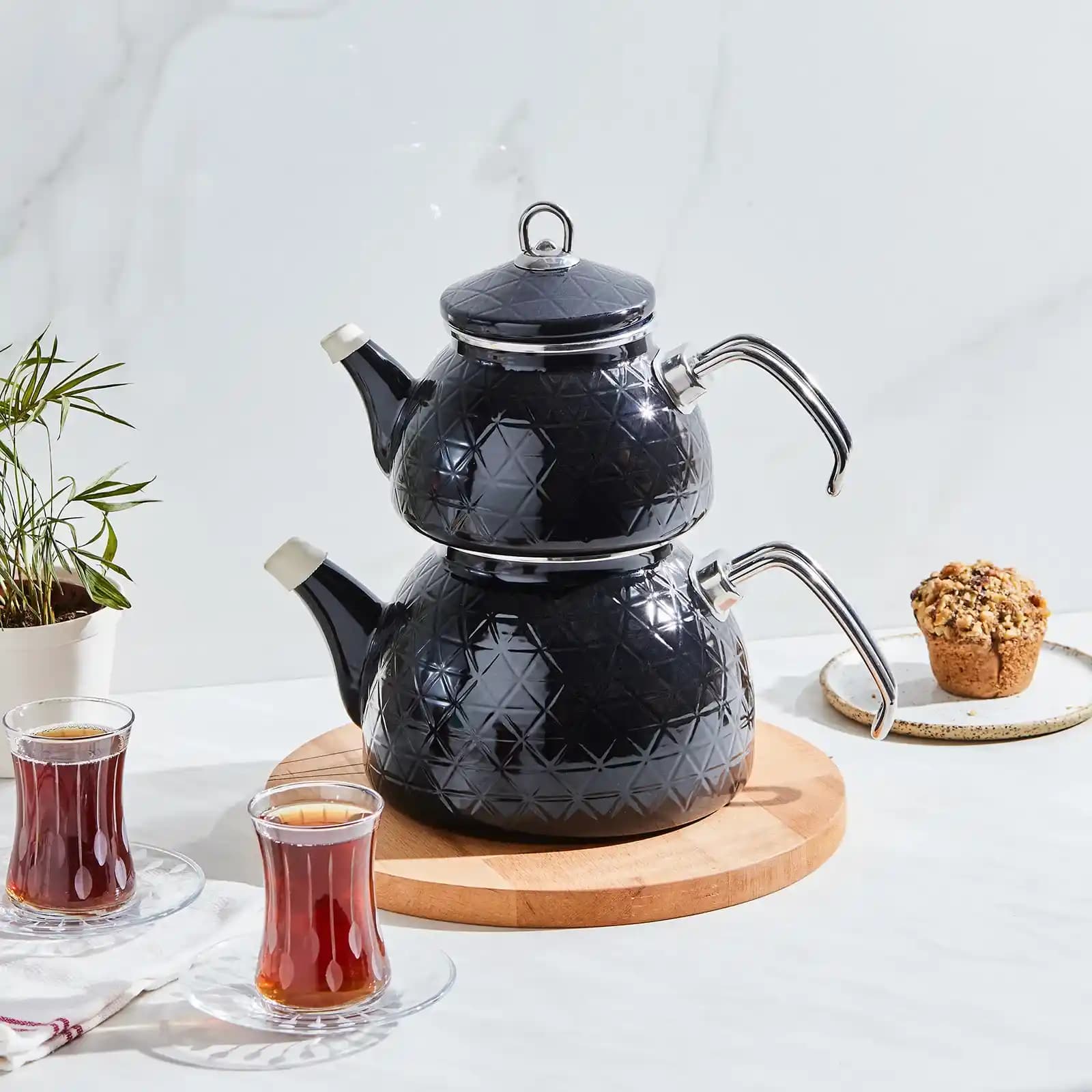 Çaydanlık Takımlarıyla Ev Dekorasyonunda Şıklık ve Fonksiyonellik Sağlama