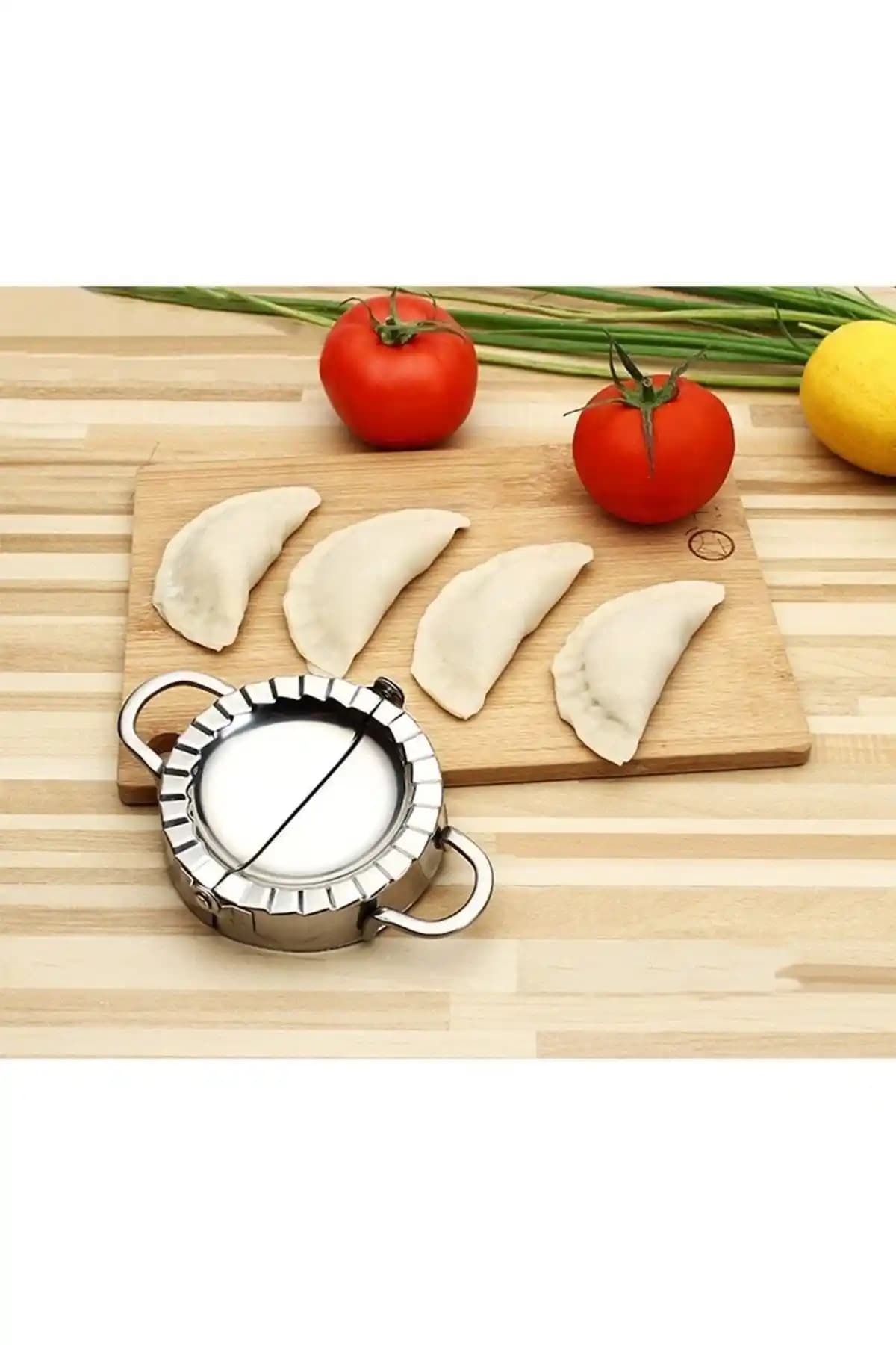 Çelik Mantı Kalıbıyla Pratik ve Estetik Sunumlar İçin Modern Mutfak Araçları