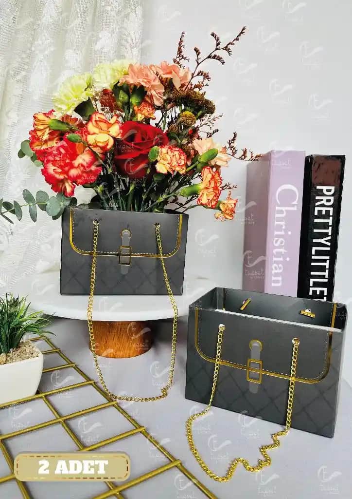 Çiçek Hediye ve Dekorasyon Uyumu: Doğallık ve Estetiğin Şık Buluşması