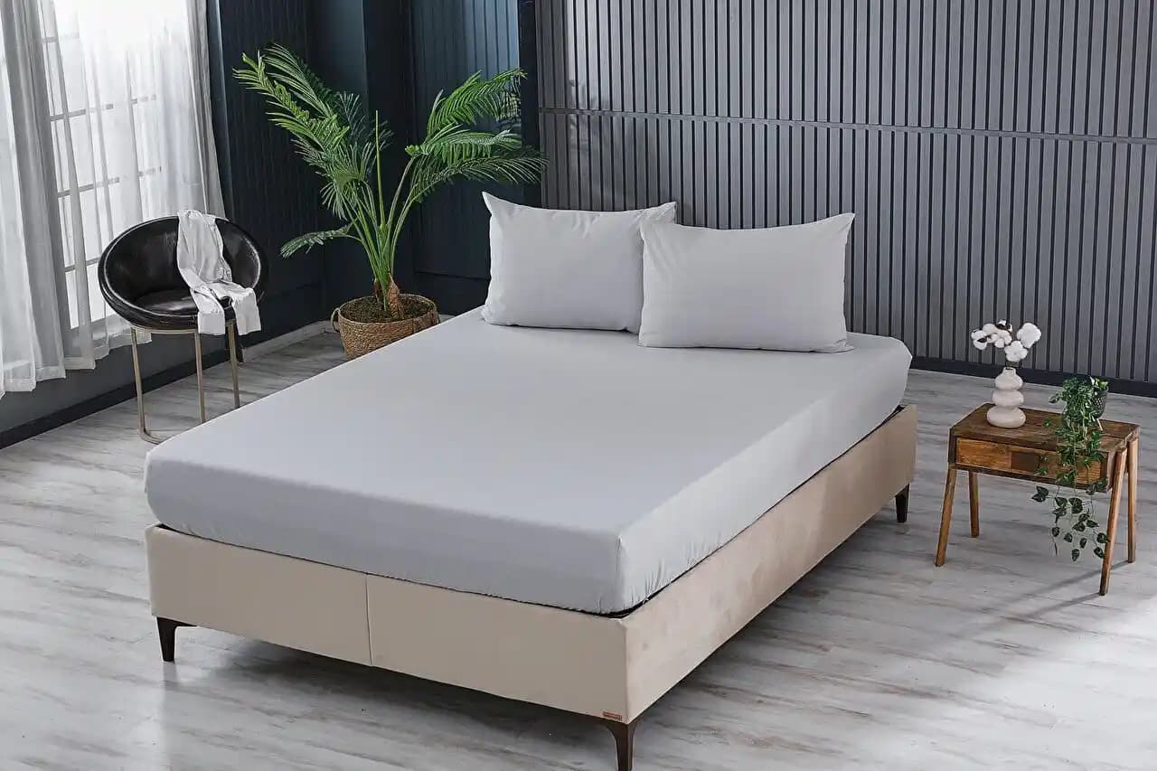 Çift Kişilik Fitted Çarşaflar: Yatak Odası Dekorasyonunda Konfor ve Estetik Bakış Açısı