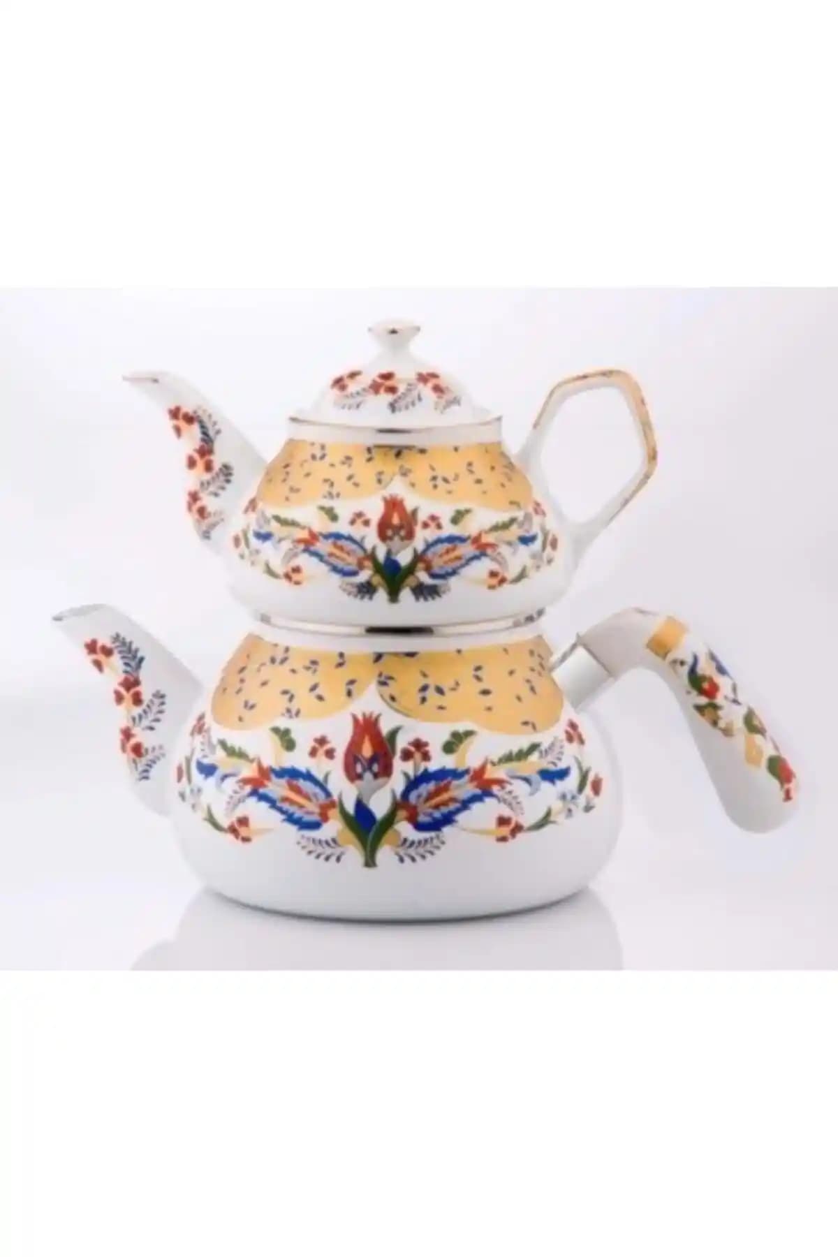 Çini Çaydanlıklar: Geleneksel Estetiğin Modern Dekorasyona En Uygun Yolu