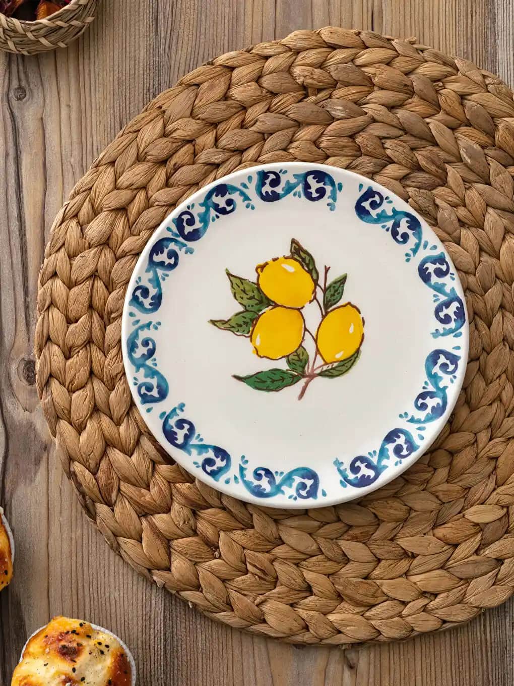 Dekorasyon ve Mobilya Dünyasında Baskılı Tabaklar: Estetik ve Fonksiyonelliğin Buluşması