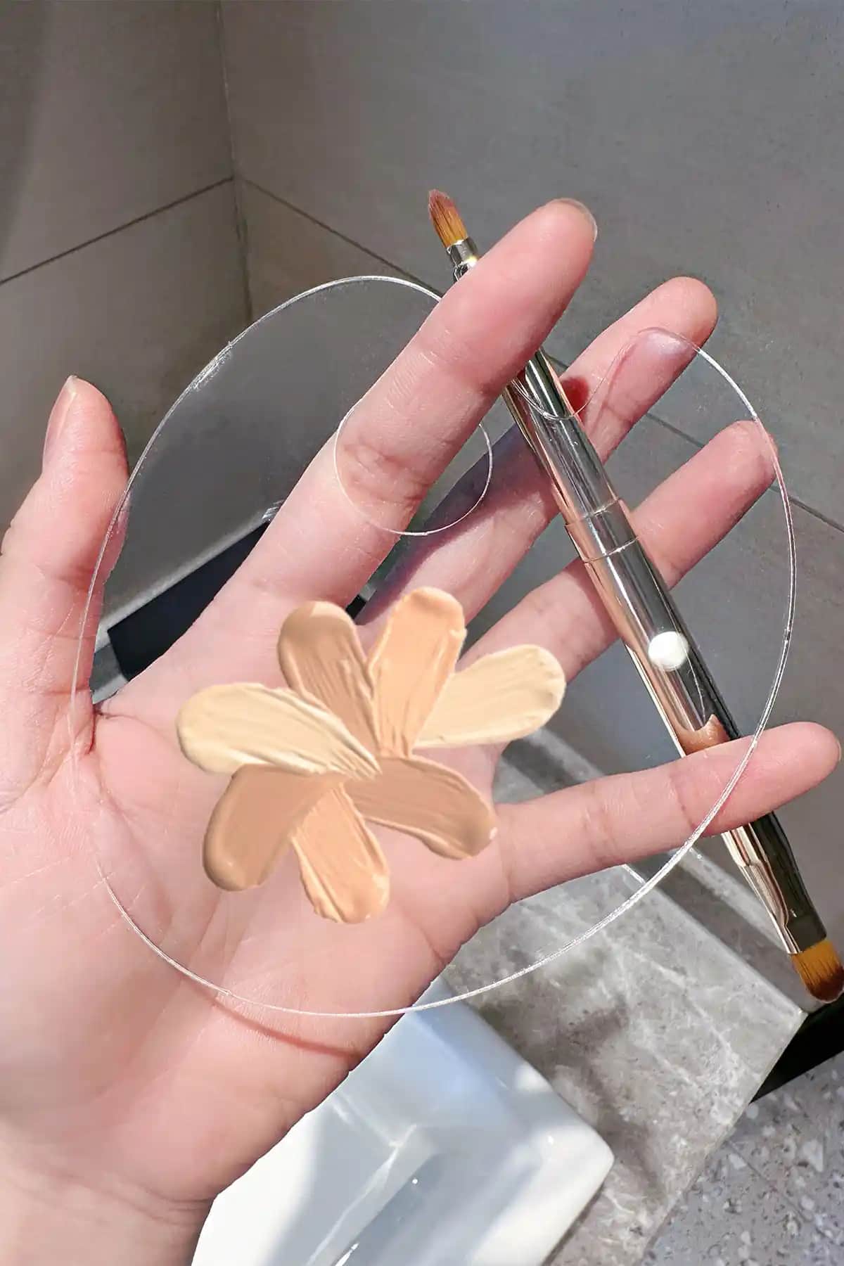 Dekorasyonda Renk ve Düzenin Gücü: Fondöten Paleti İlhamıyla Estetik Mekanlar Yaratın