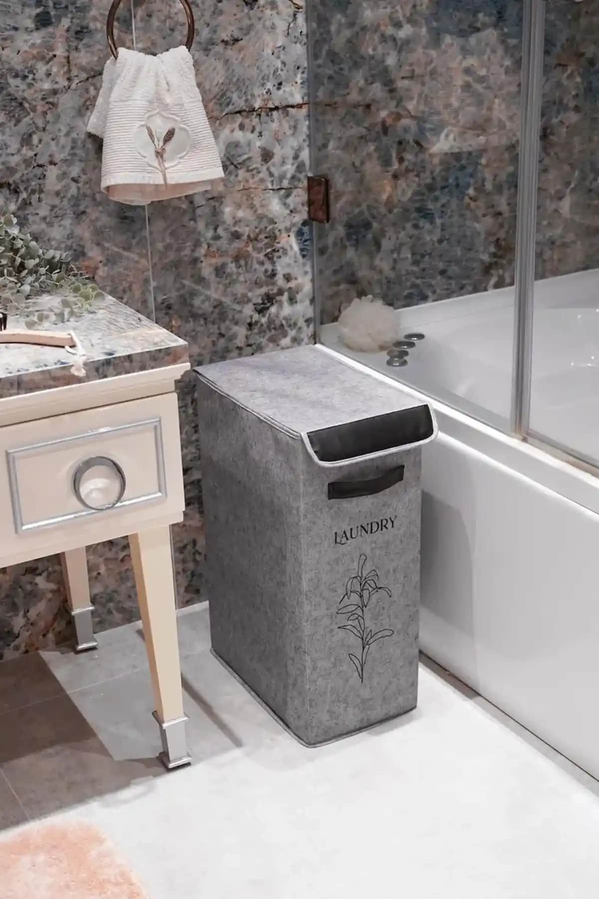 Deri Kirli Çamaşır Sepetleri ile Şık ve Fonksiyonel Ev Dekorasyonu Çözümleri