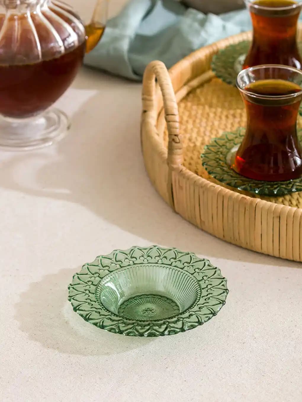 Desenli Çay Tabağı Seçenekleri ve Dekorasyonda Kullanım İpuçları