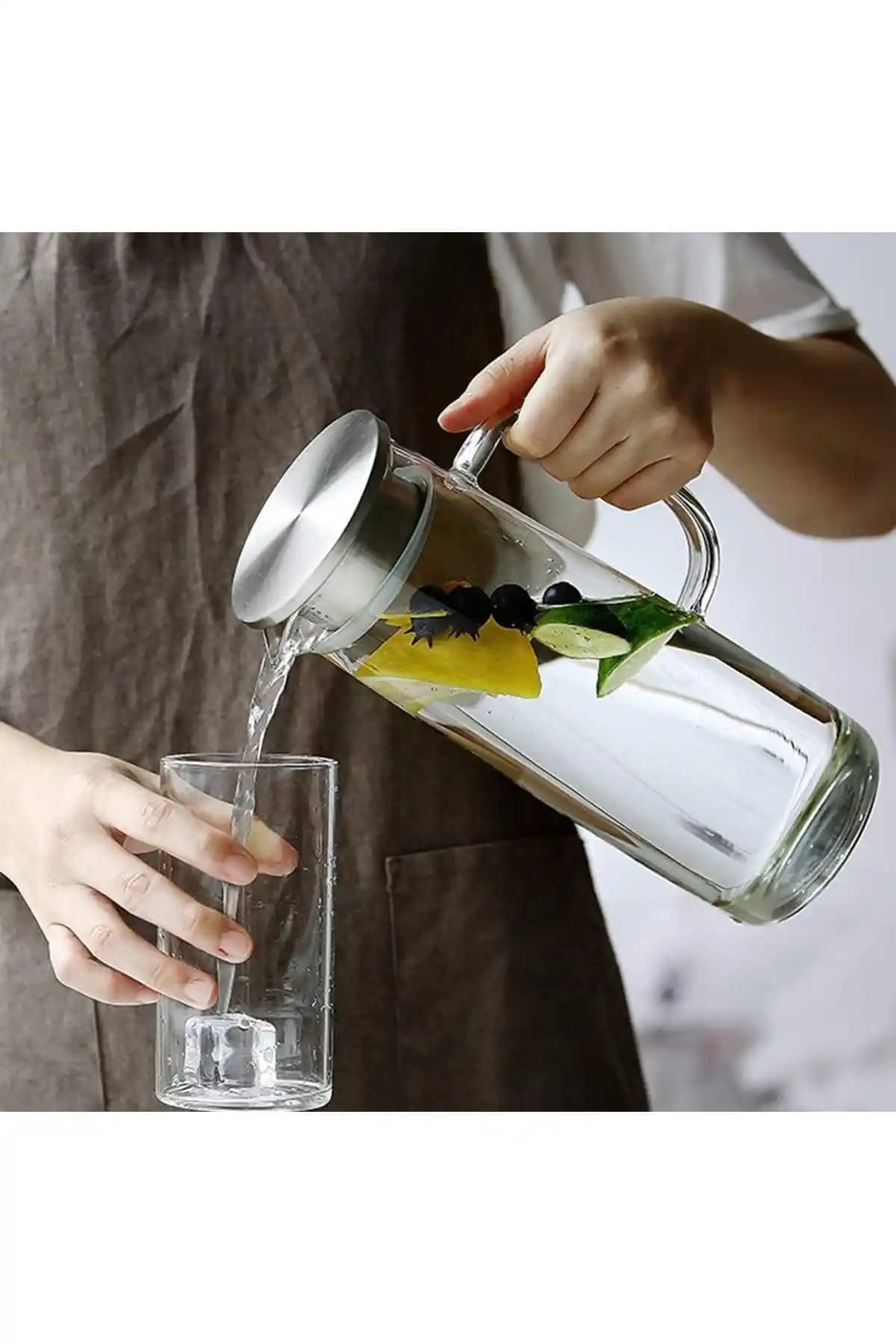 Detoks Sürahisi ile Modern ve Şık Dekorasyon Fikirleri ve Kullanım İpuçları