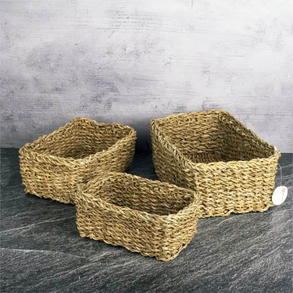 Dikdörtgen Hasır Sepetlerle Dekorasyonda Estetik ve İşlevsellik Sağlama Rehberi