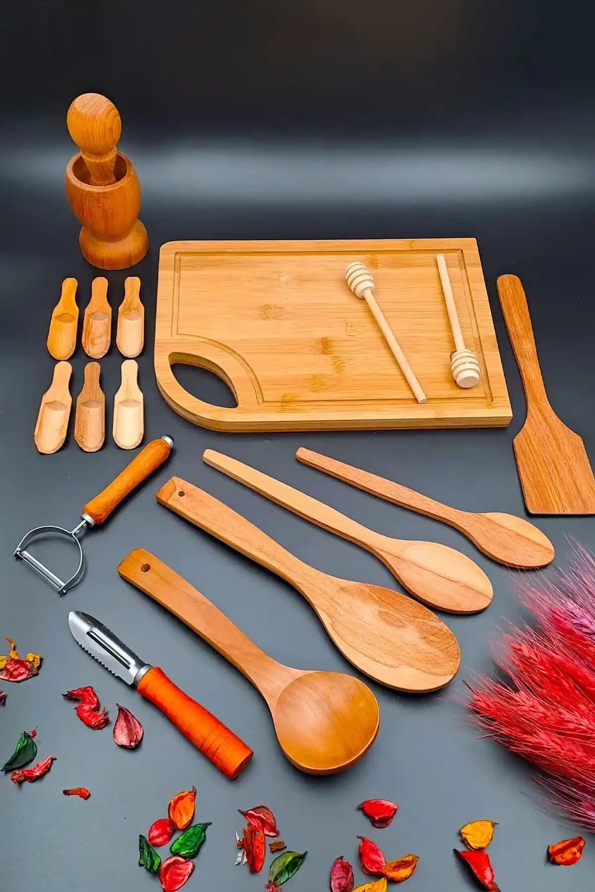 Doğal Ahşap Mutfak Eşyalarıyla Sıcak ve Şık Bir Dekorasyon Yaratın